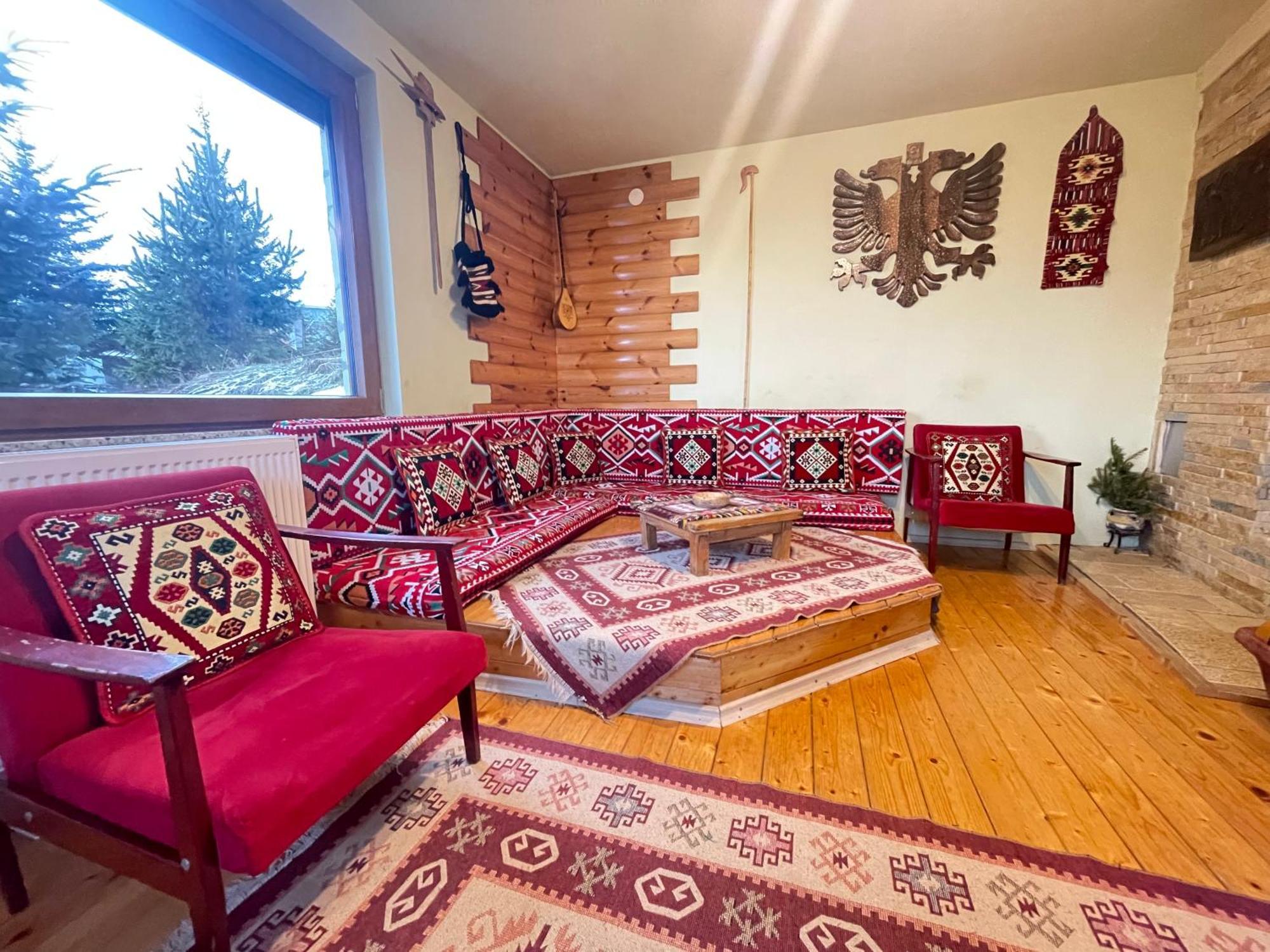 Villa 80 Kodra E Diellit Tetovo Kültér fotó